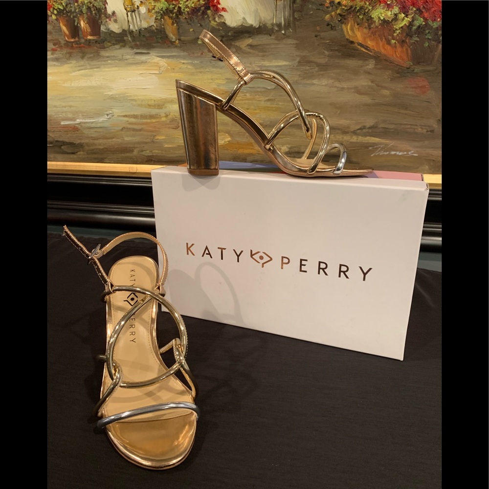 NWT Katy Perry Women's The Kendra-Mirror Heeled